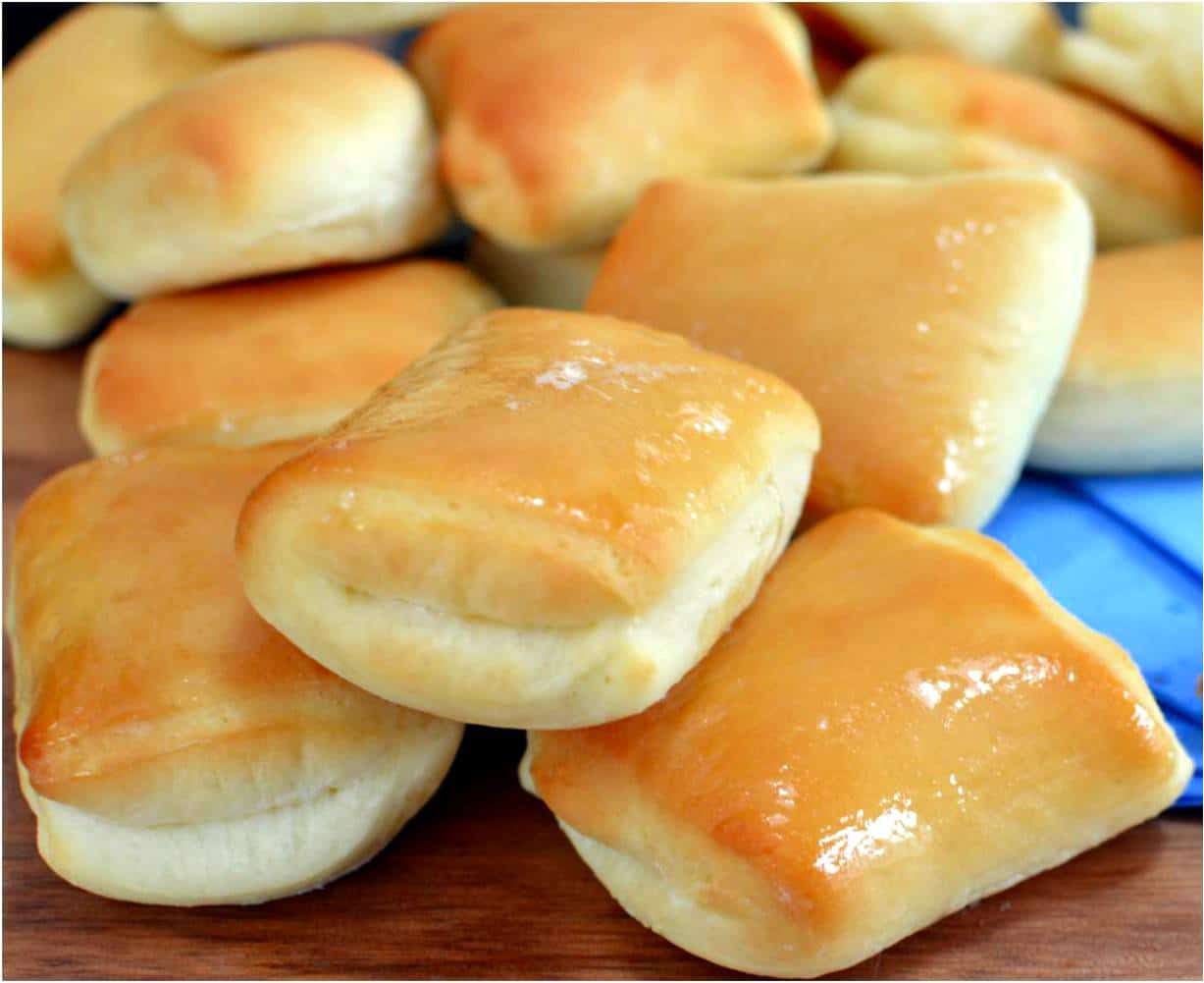 Copycat Texas Roadhouse Rolls